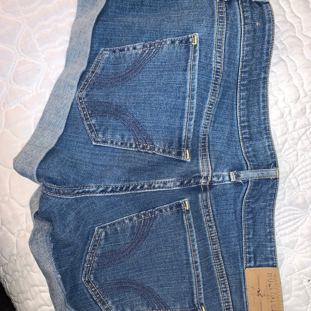 Shorts - Picture 2 of 2